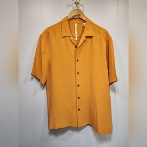 Axis 100% Silk Shirt Large Orange Perforated Short Sleeve Button Up